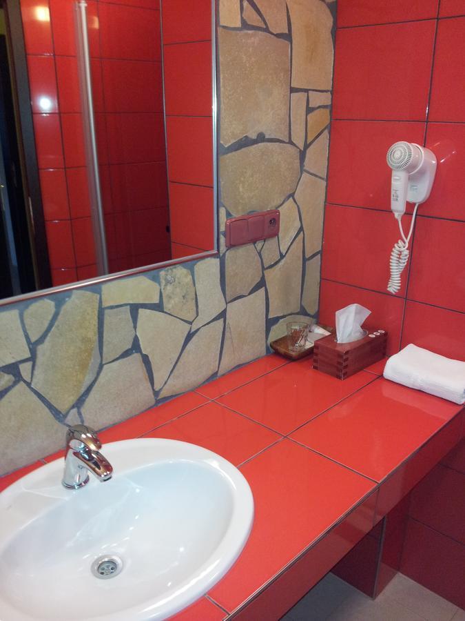 Hotel Vinopa Hustopeče Kültér fotó