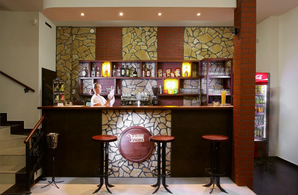 Hotel Vinopa Hustopeče Kültér fotó